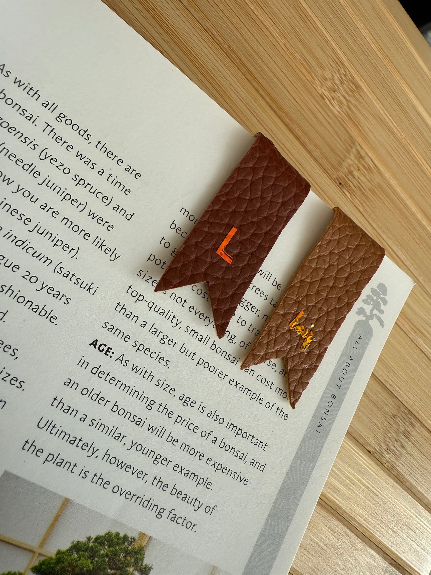 Magnetic Leather Bookmarks - Initial