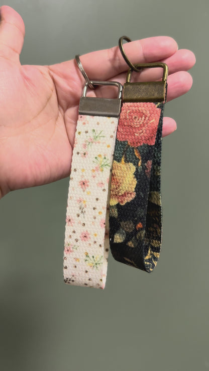 Floral Keyfob Wristlets – A Beautiful Gift for Her